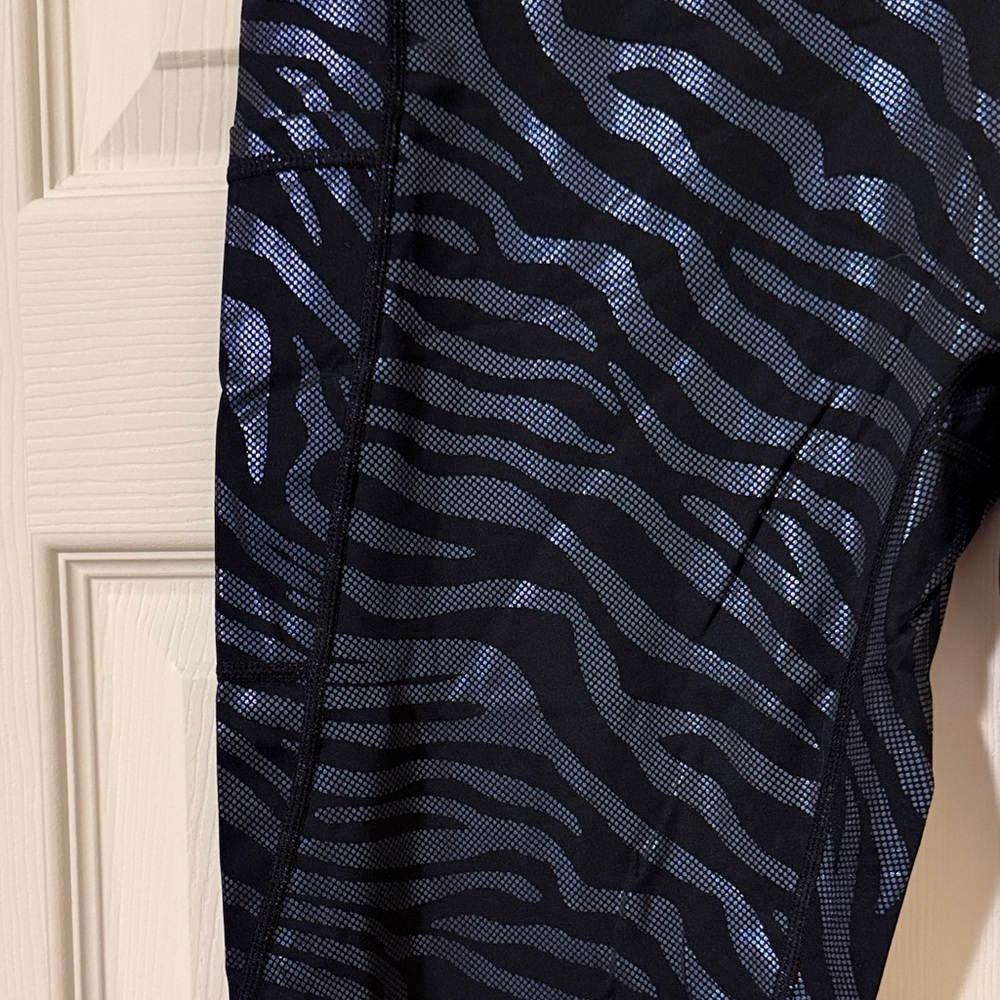 Constantly Varied Gear Blue Zebra Leggings Women’s Size XXL